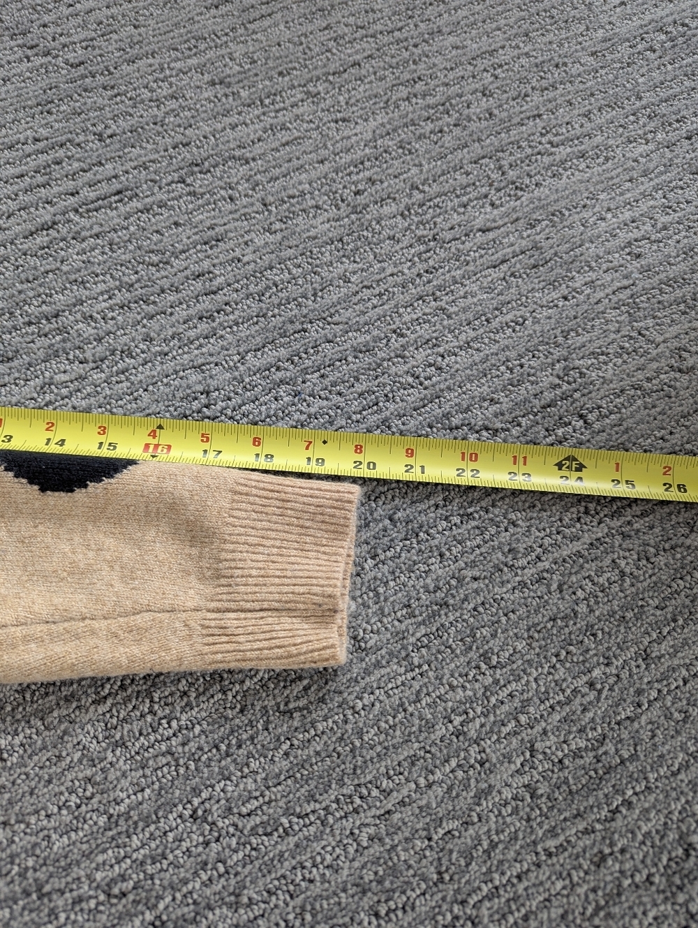 Madewell Dot Graystone Pullover Sweater in Coziest Yarn Heather Camel - Picture 9 of 11